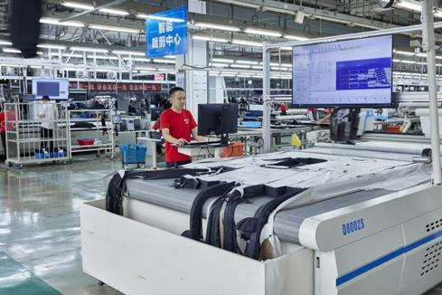 科技創(chuàng)新驅(qū)動(dòng)市場(chǎng)拓展，紅豆集團(tuán)譜寫(xiě)高質(zhì)量發(fā)展新篇章